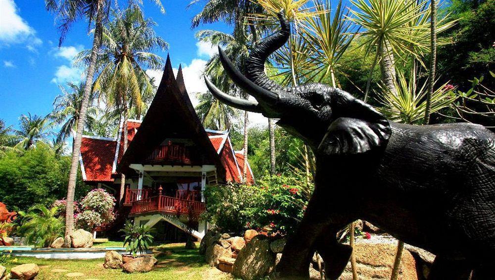 Coco Palace Resort Nai Harn Екстер'єр фото