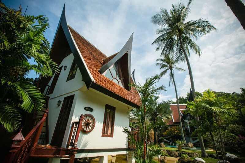 Coco Palace Resort Nai Harn Екстер'єр фото