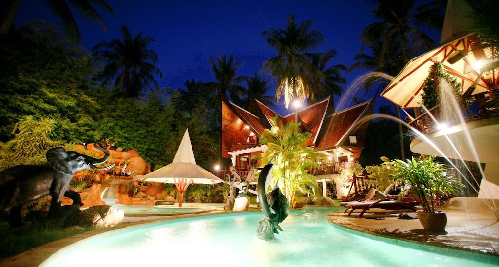 Coco Palace Resort Nai Harn Екстер'єр фото