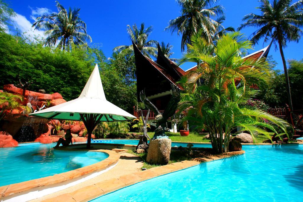 Coco Palace Resort Nai Harn Екстер'єр фото